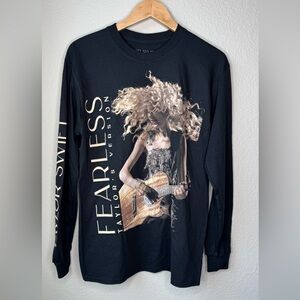 Taylor Swift "Fearless" Tour Long Sleeve Tee 100% Cotton Size M Black Band Shirt